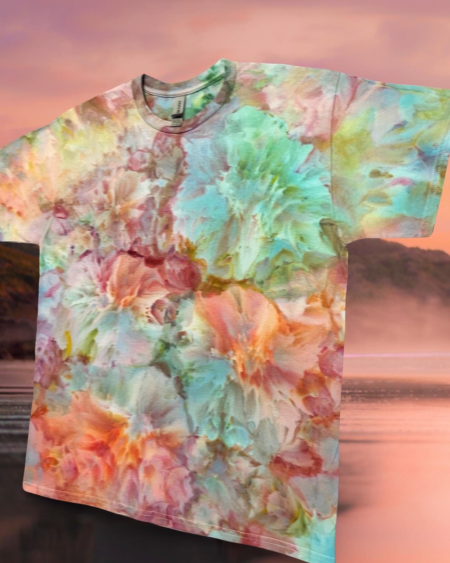 L Endless Spring Watercolor Tee