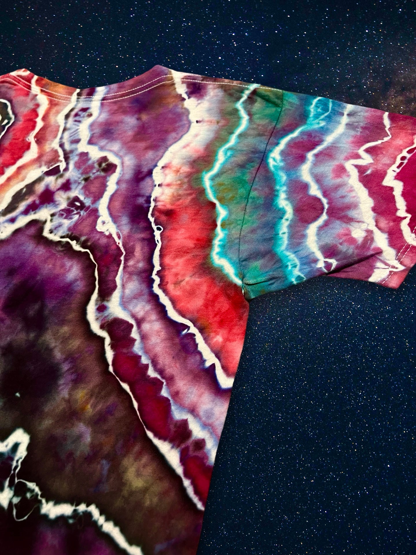M Geode Tee