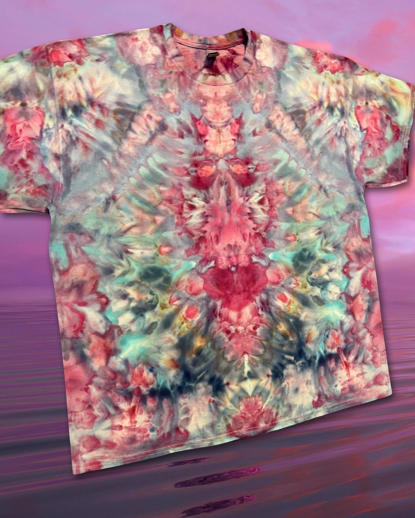 XXL Emergent Flux Mindflow Tee
