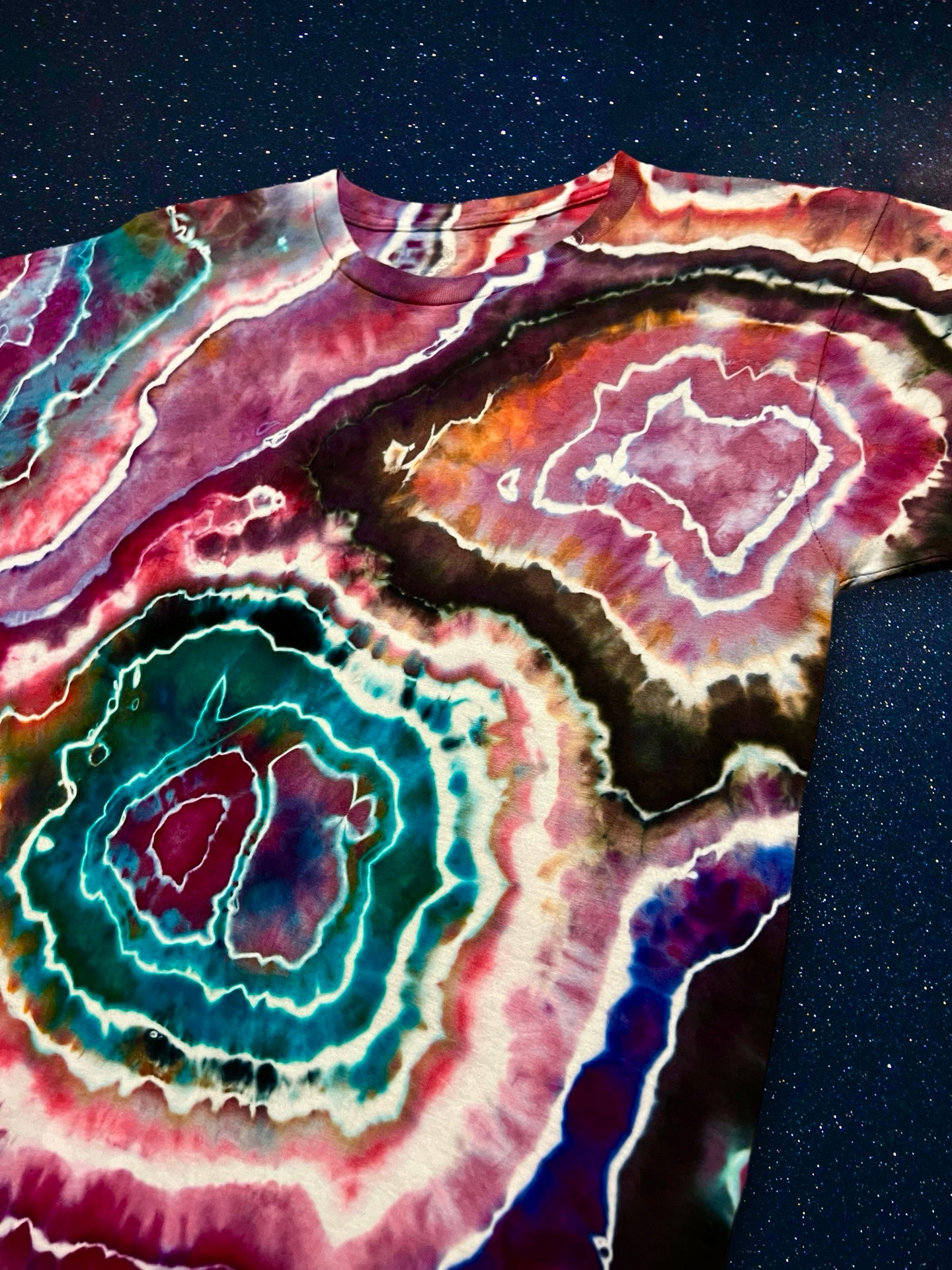 M Geode Tee