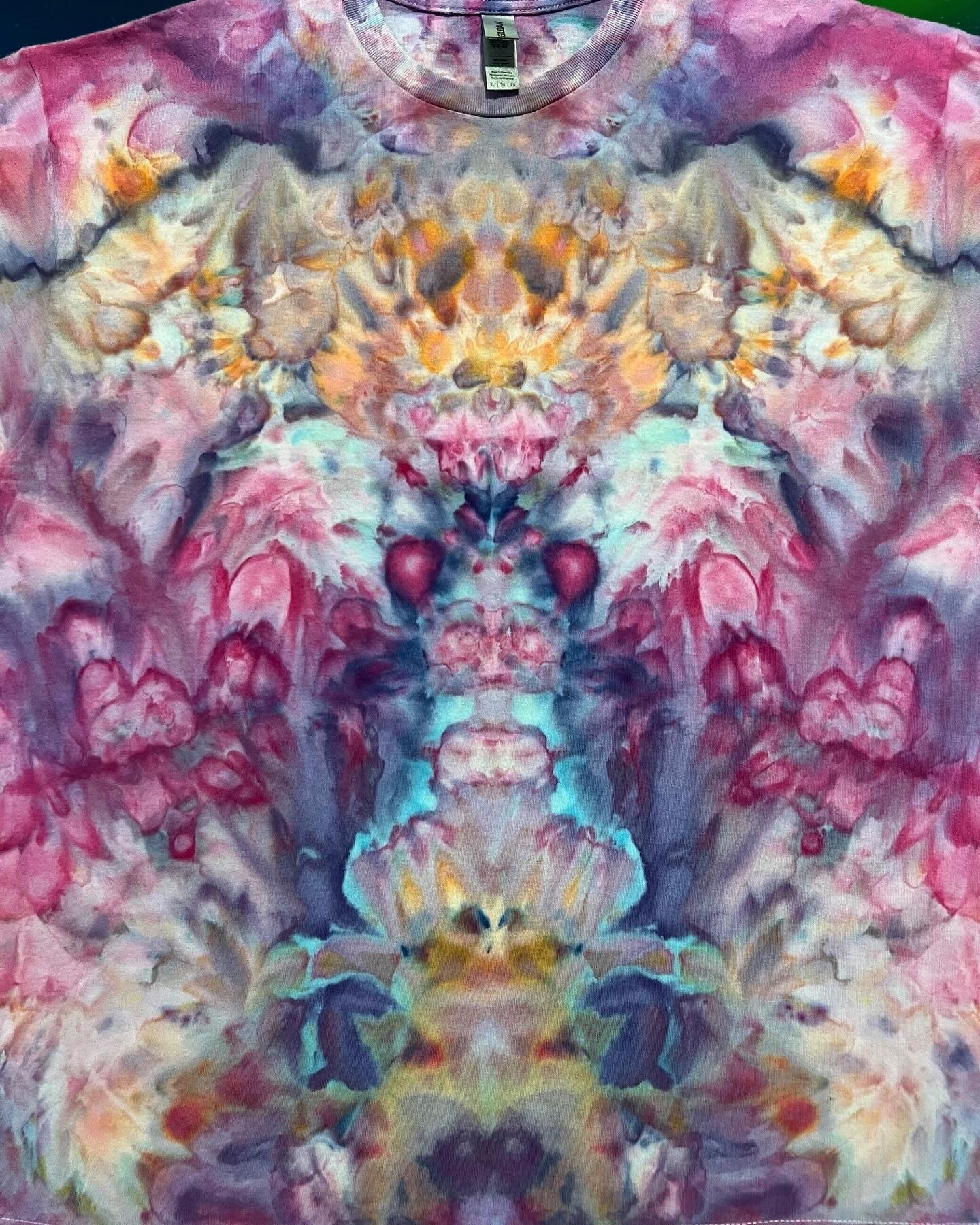 XL Kundalini Ascension Mindflow Tee