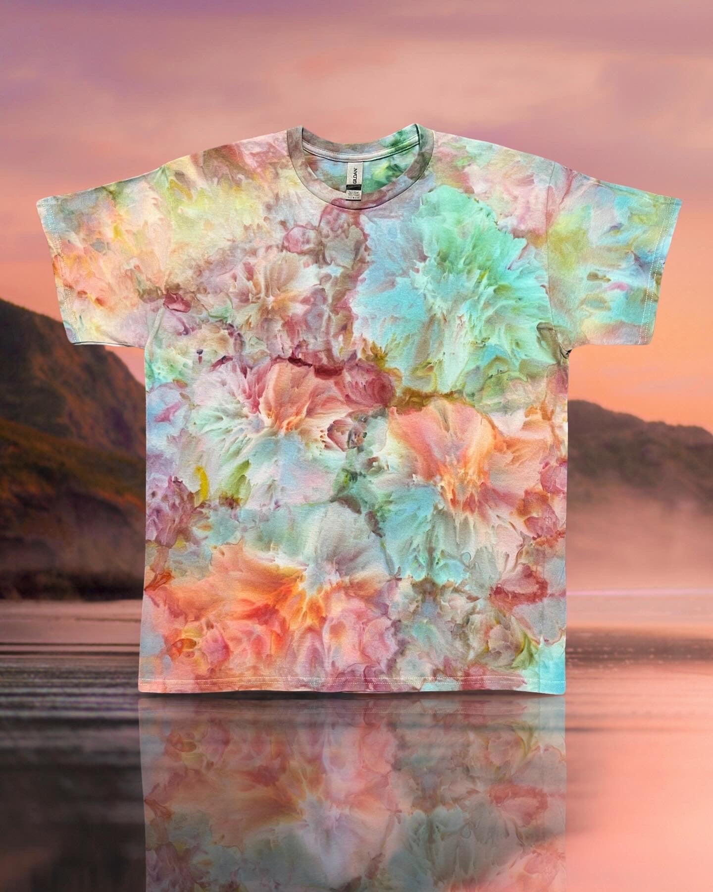 L Endless Spring Watercolor Tee