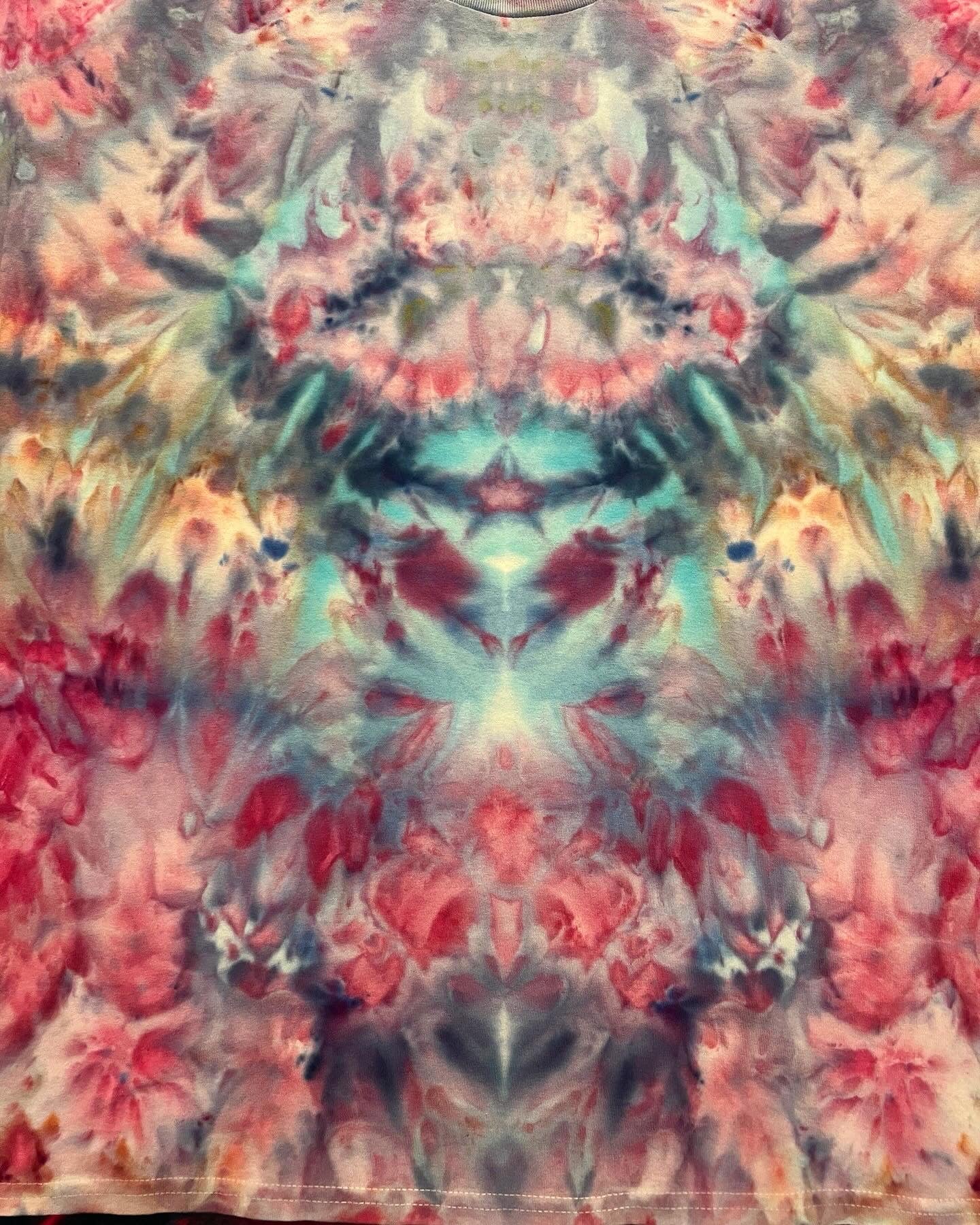XXL Gate Expansion Mindflow Tee