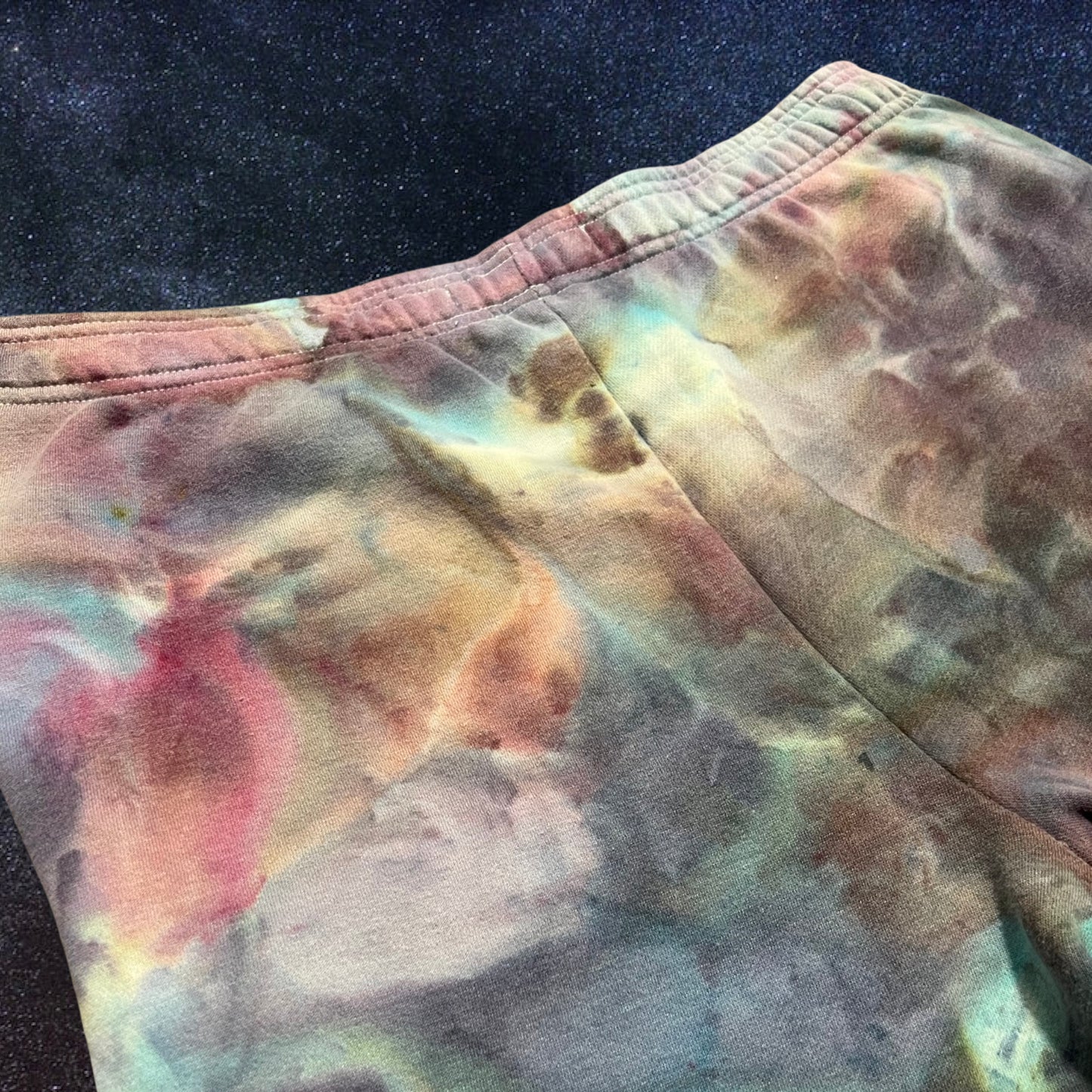 XL Crystal Dye Sweatpants