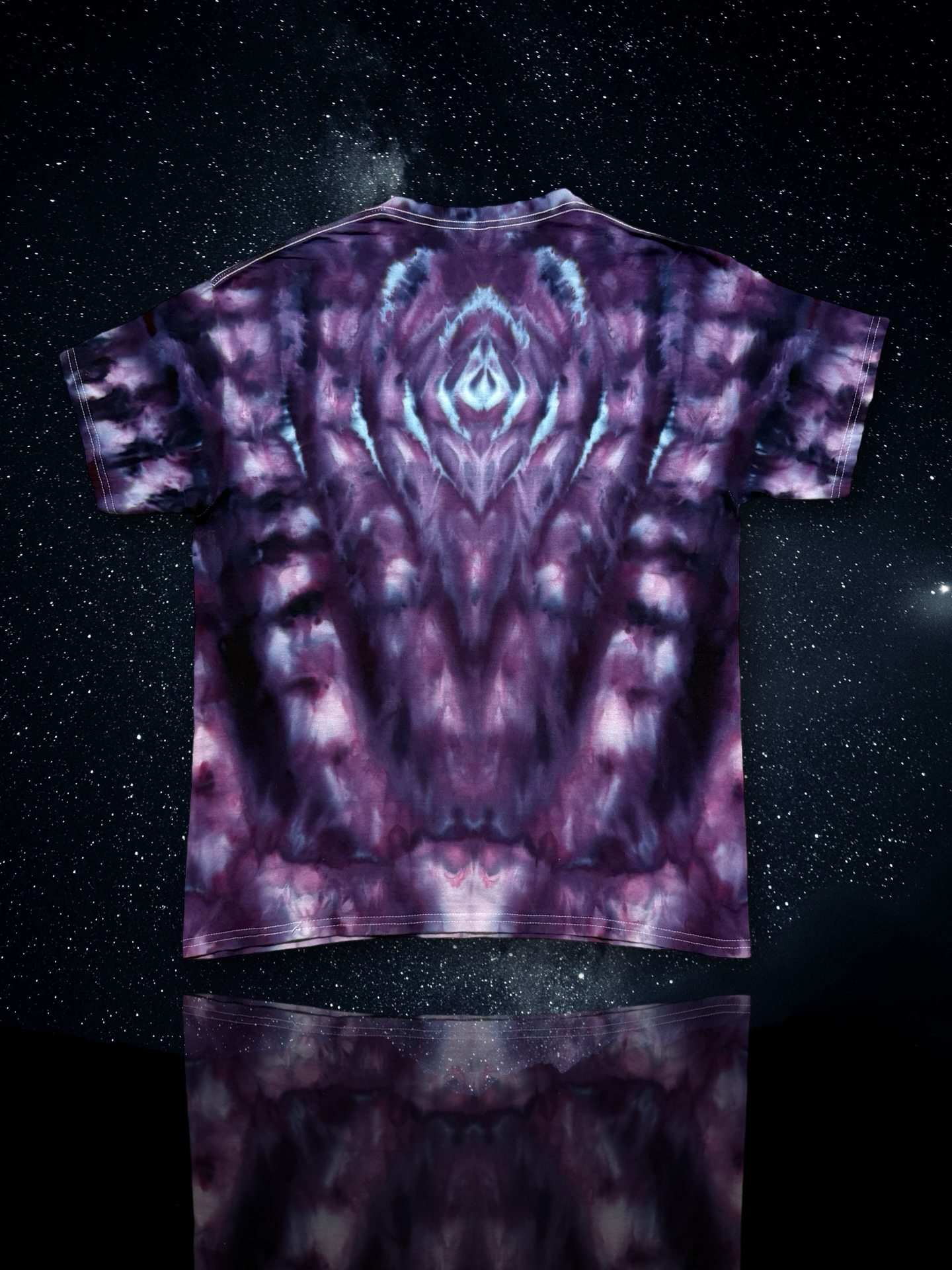 L Infinite Realm Tee