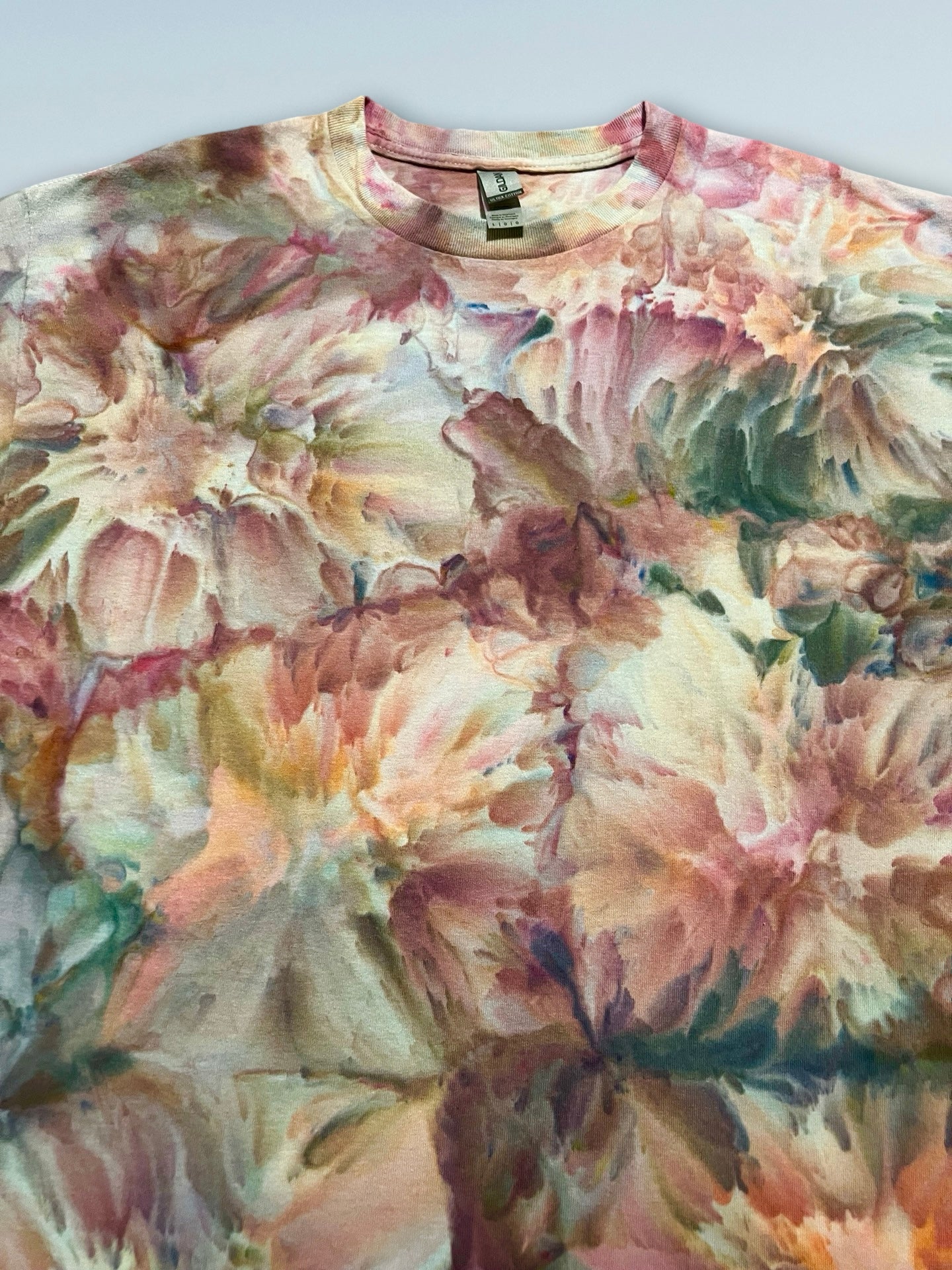 L Watercolor Tee