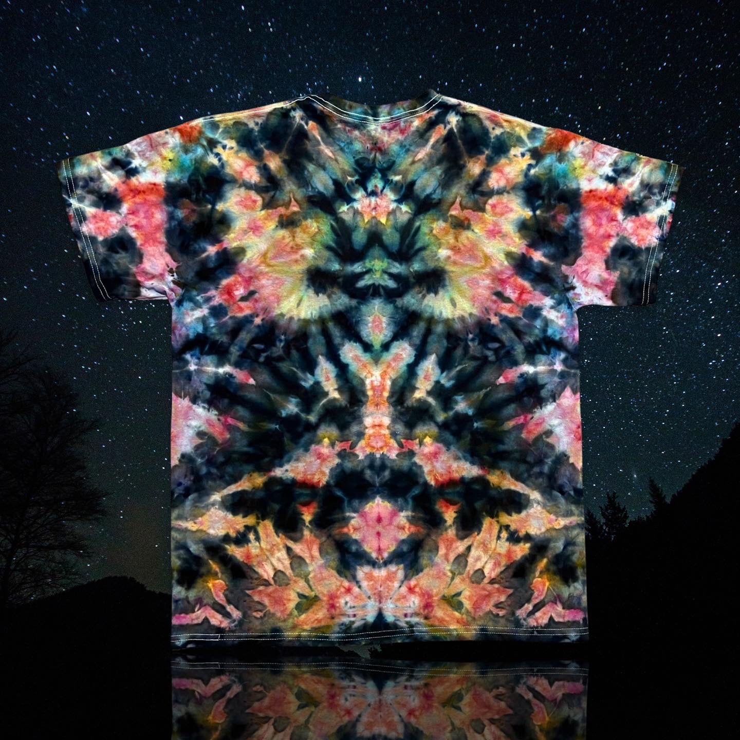 L Projection Mindscape Tee