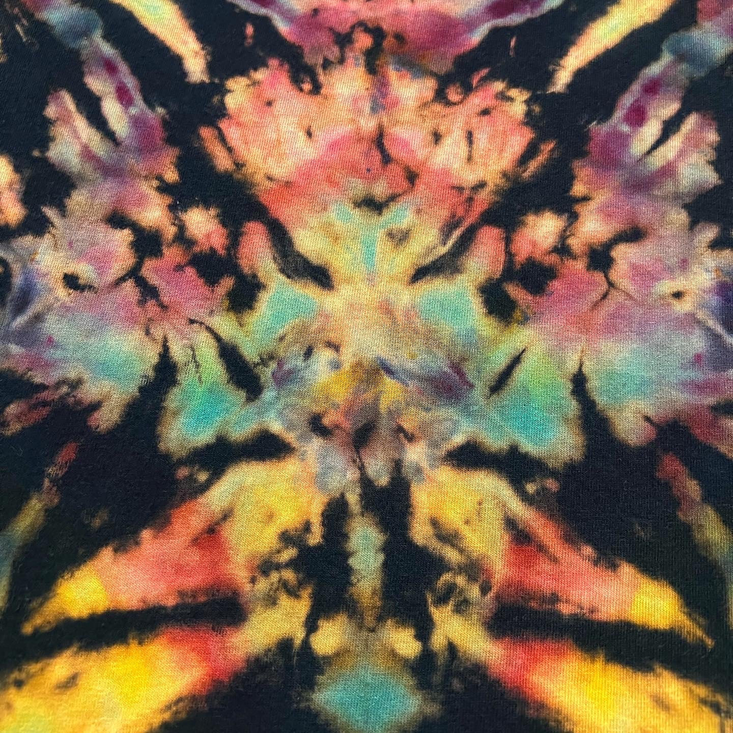 3XL Prismatic Reverse Mindscape Tee