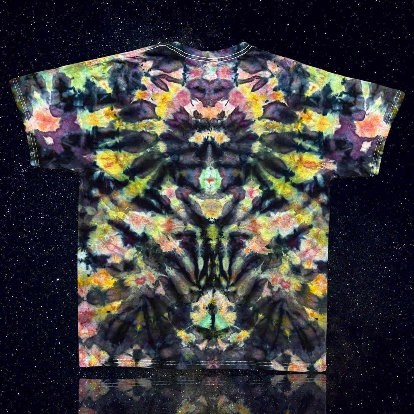 L Entomophily Mindscape Tee