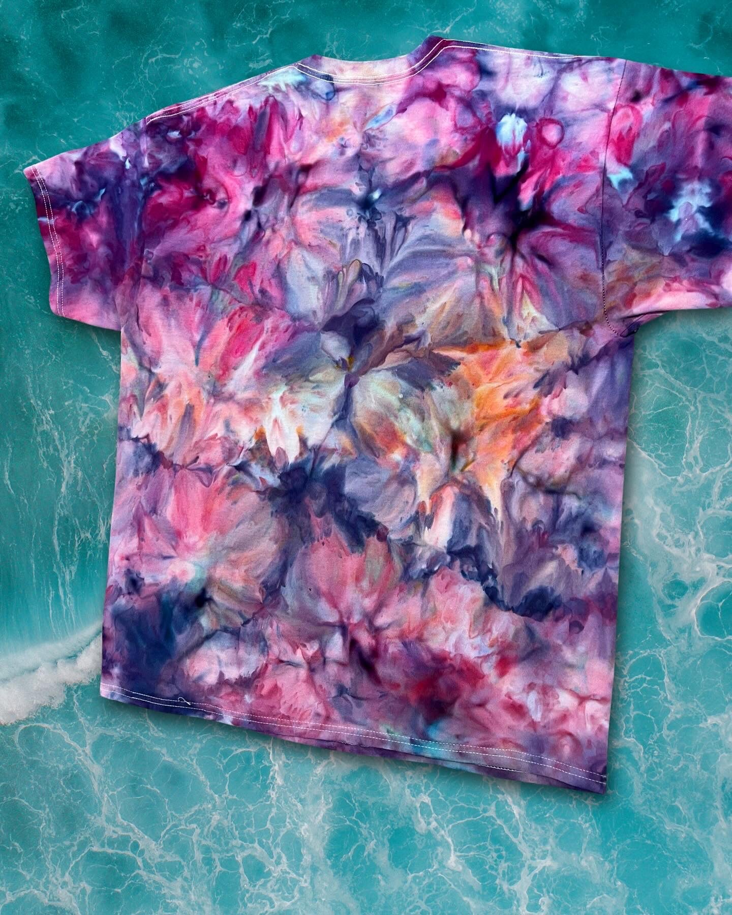 XL Orchid Waves Tee