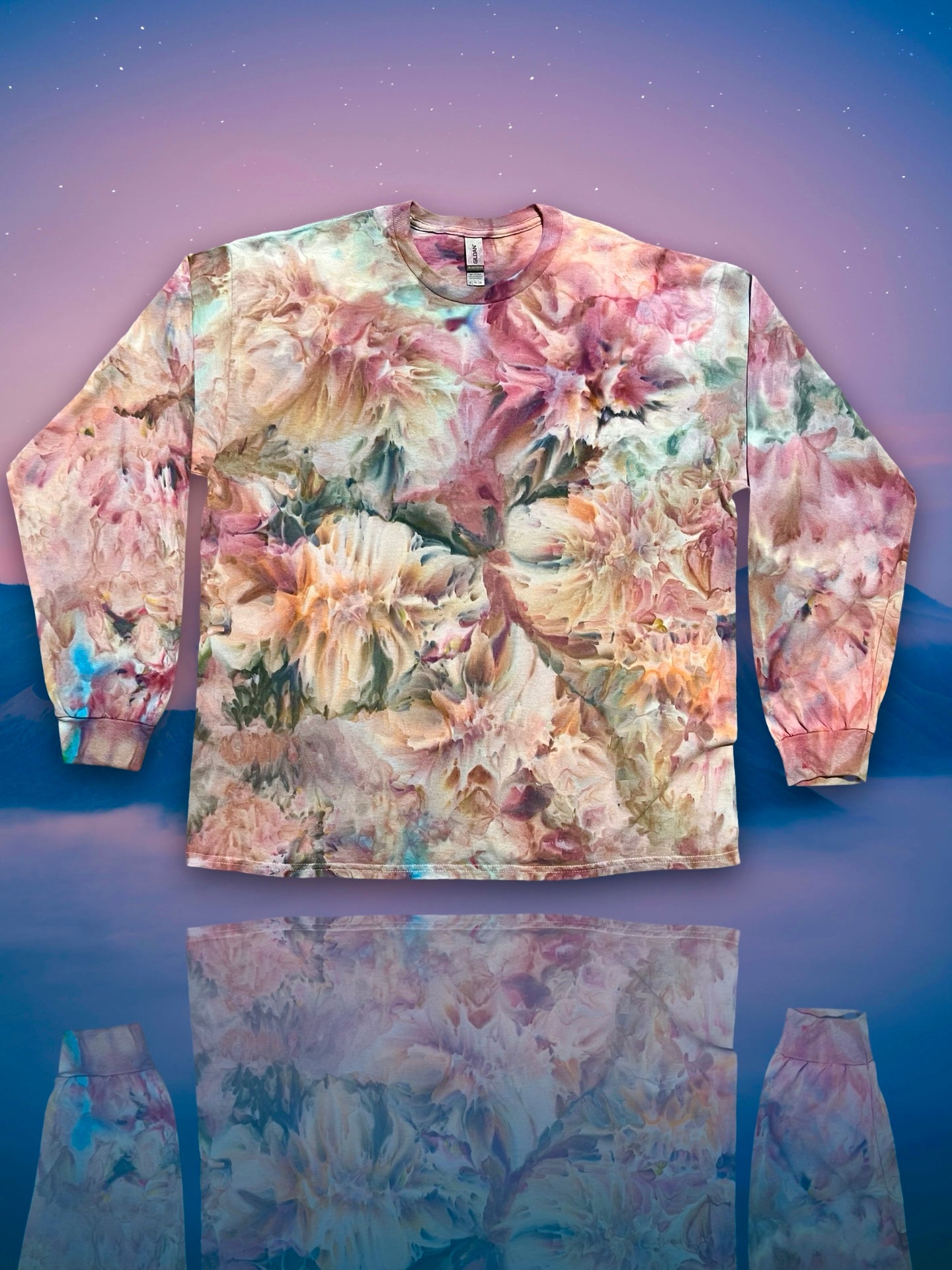 XL Watercolor Long Sleeve Tee