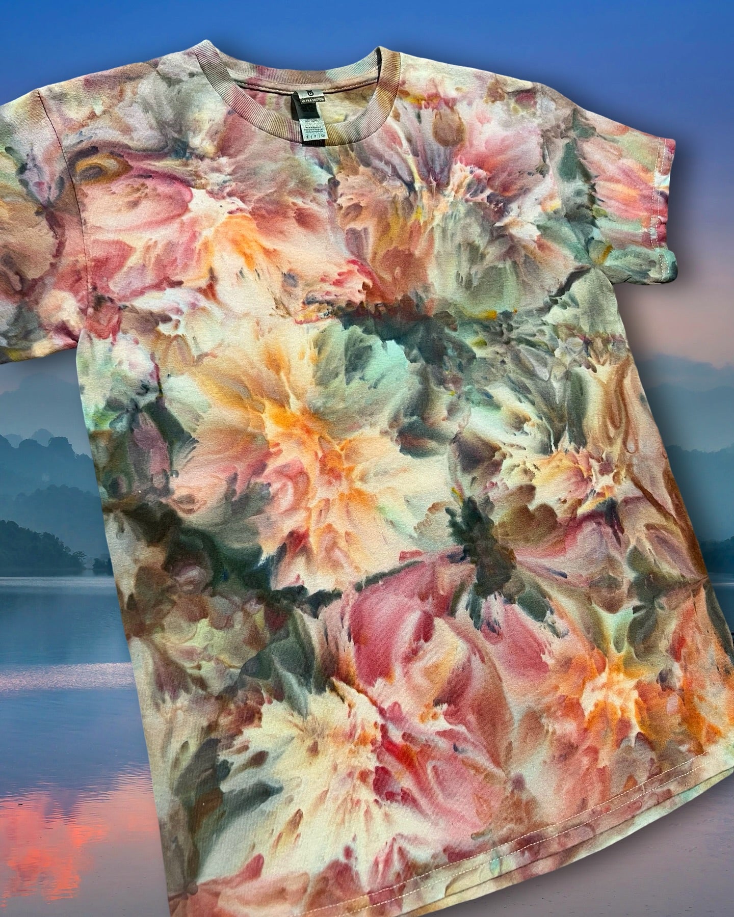 S Watercolor Tee