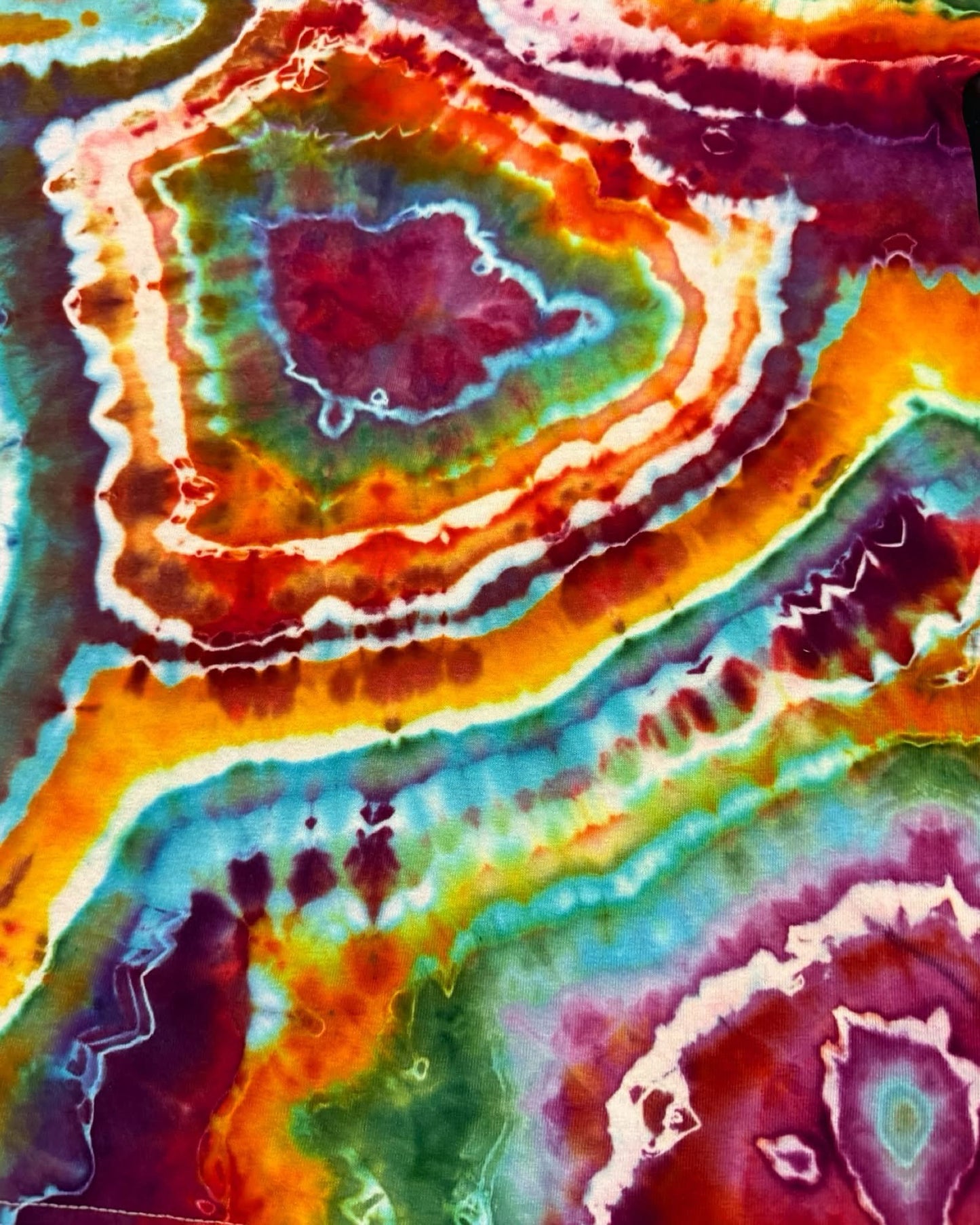XL Geode Tee