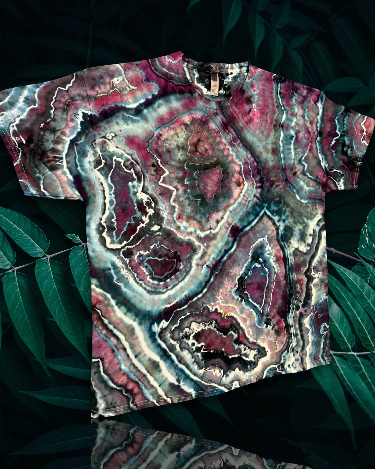 XL Geode Tee