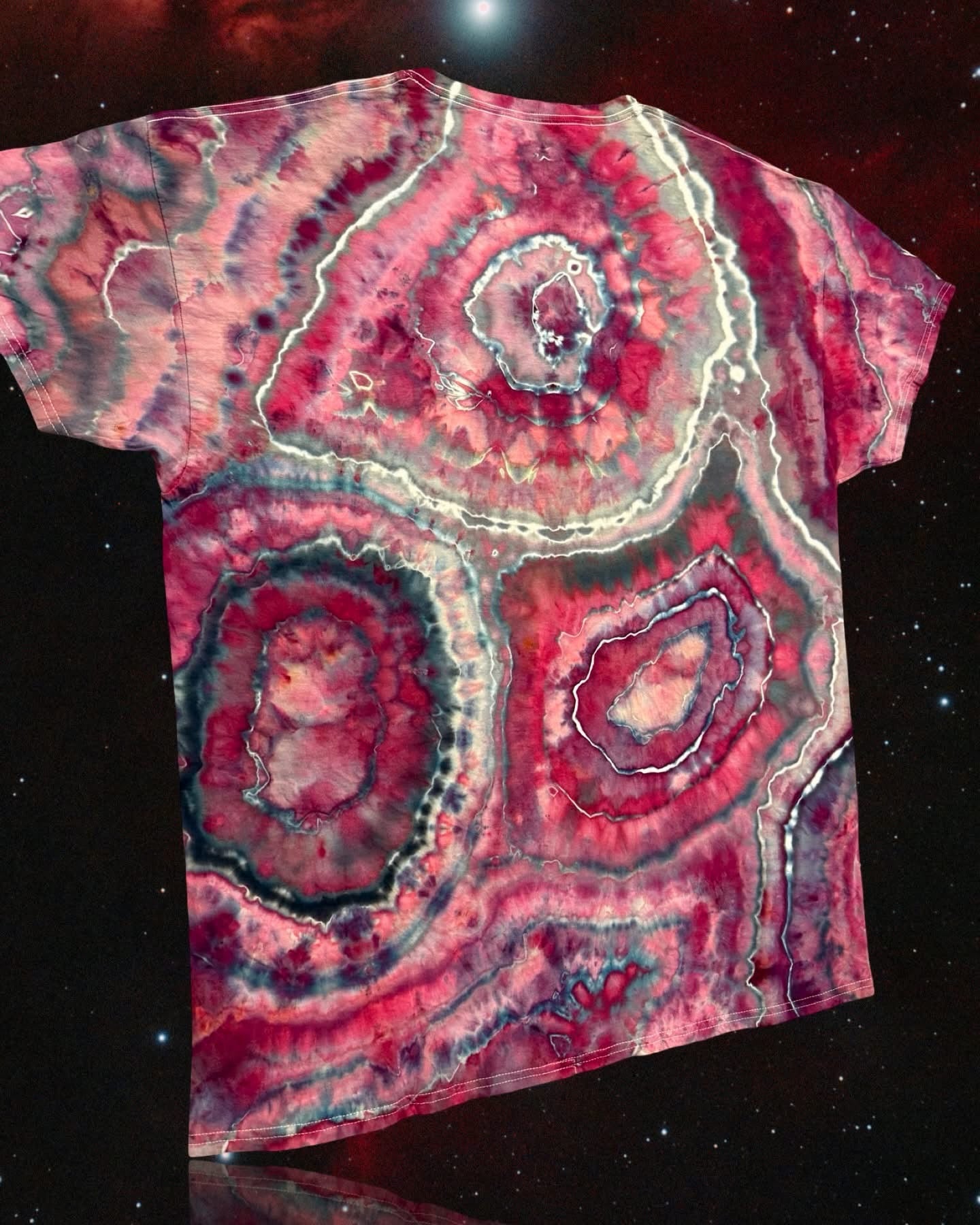XL Geode Tee