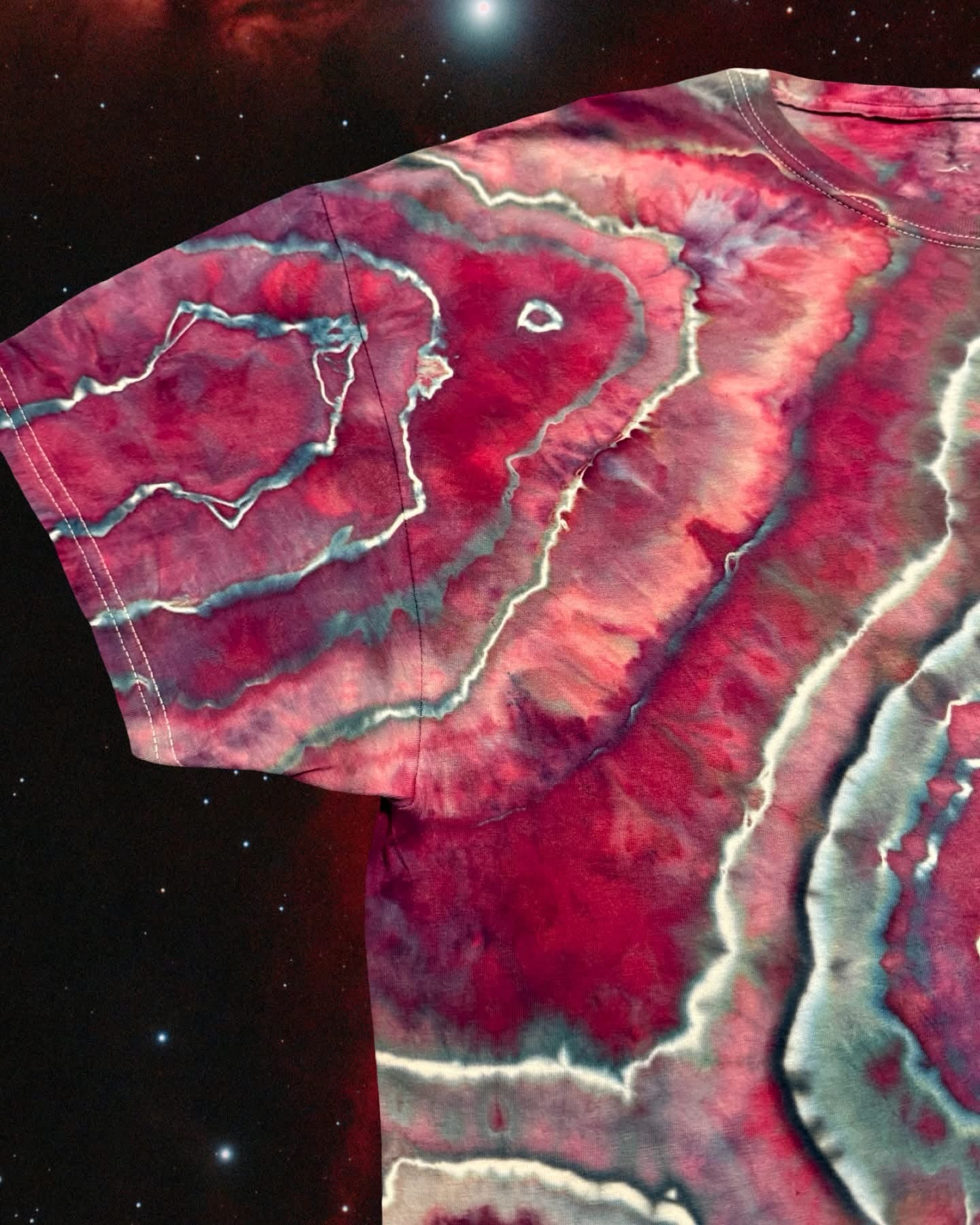 XL Geode Tee