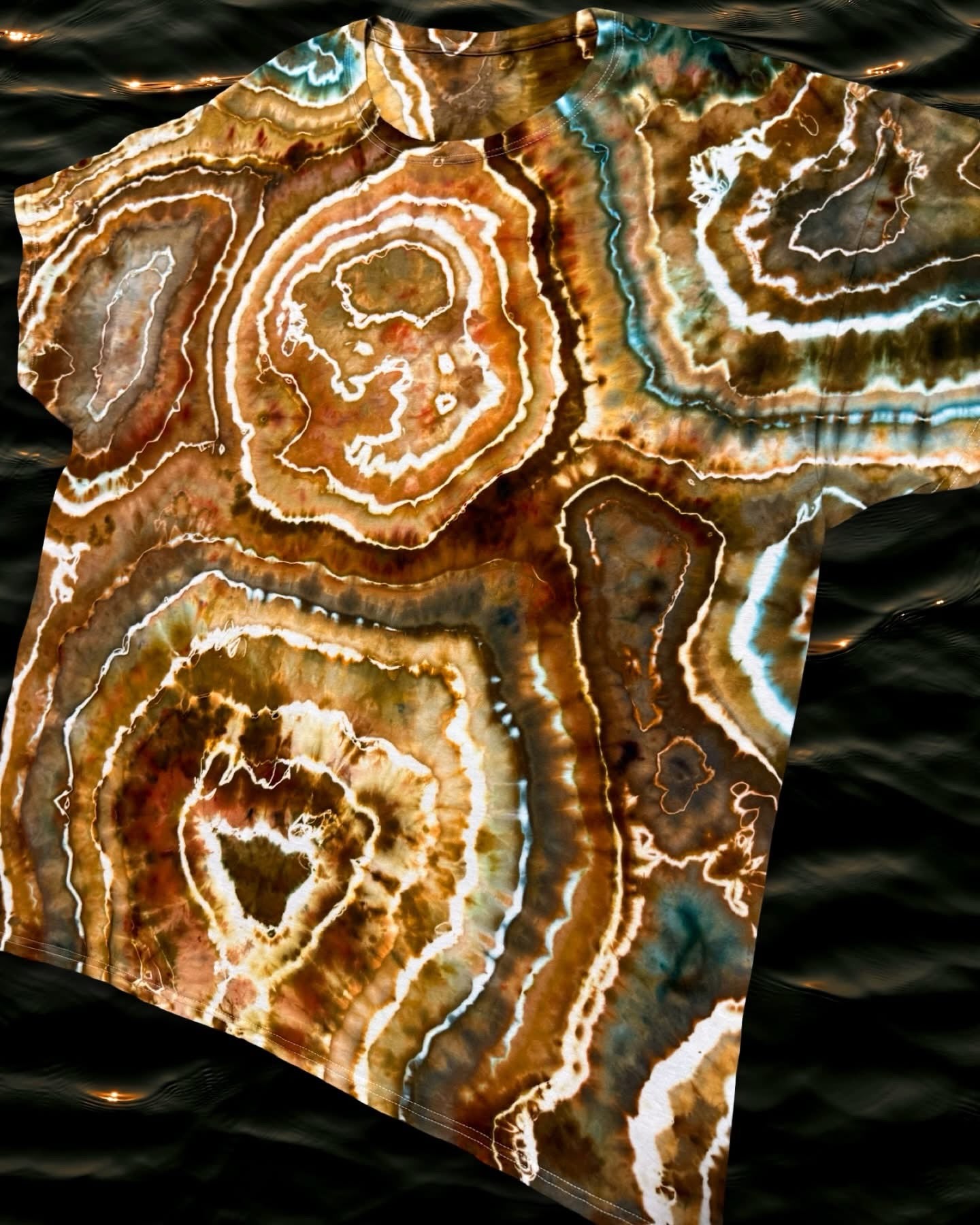 XXL Geode Tee