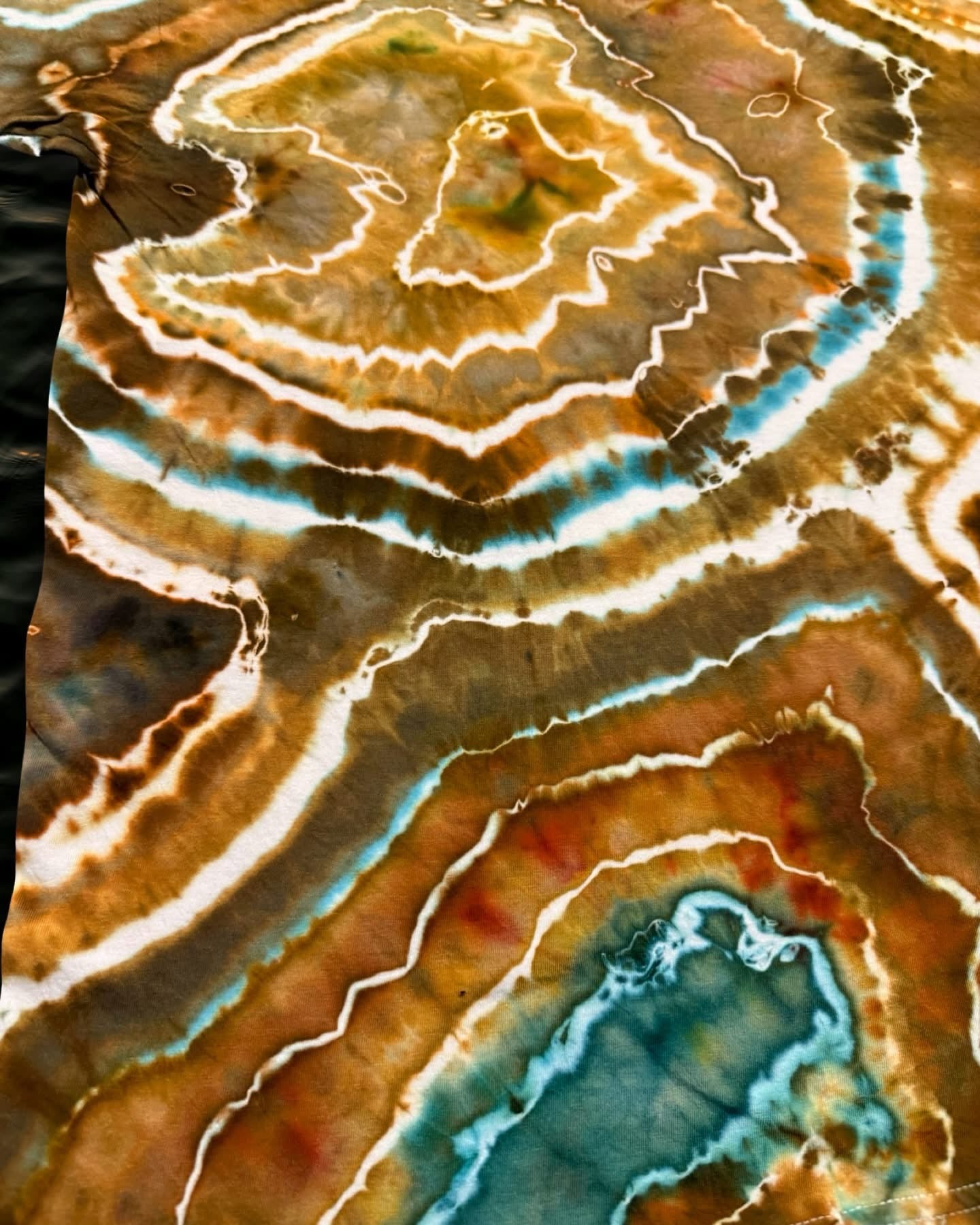 XXL Geode Tee