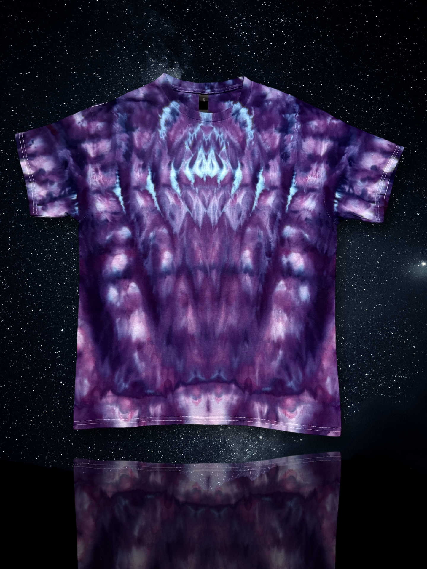 L Infinite Realm Tee