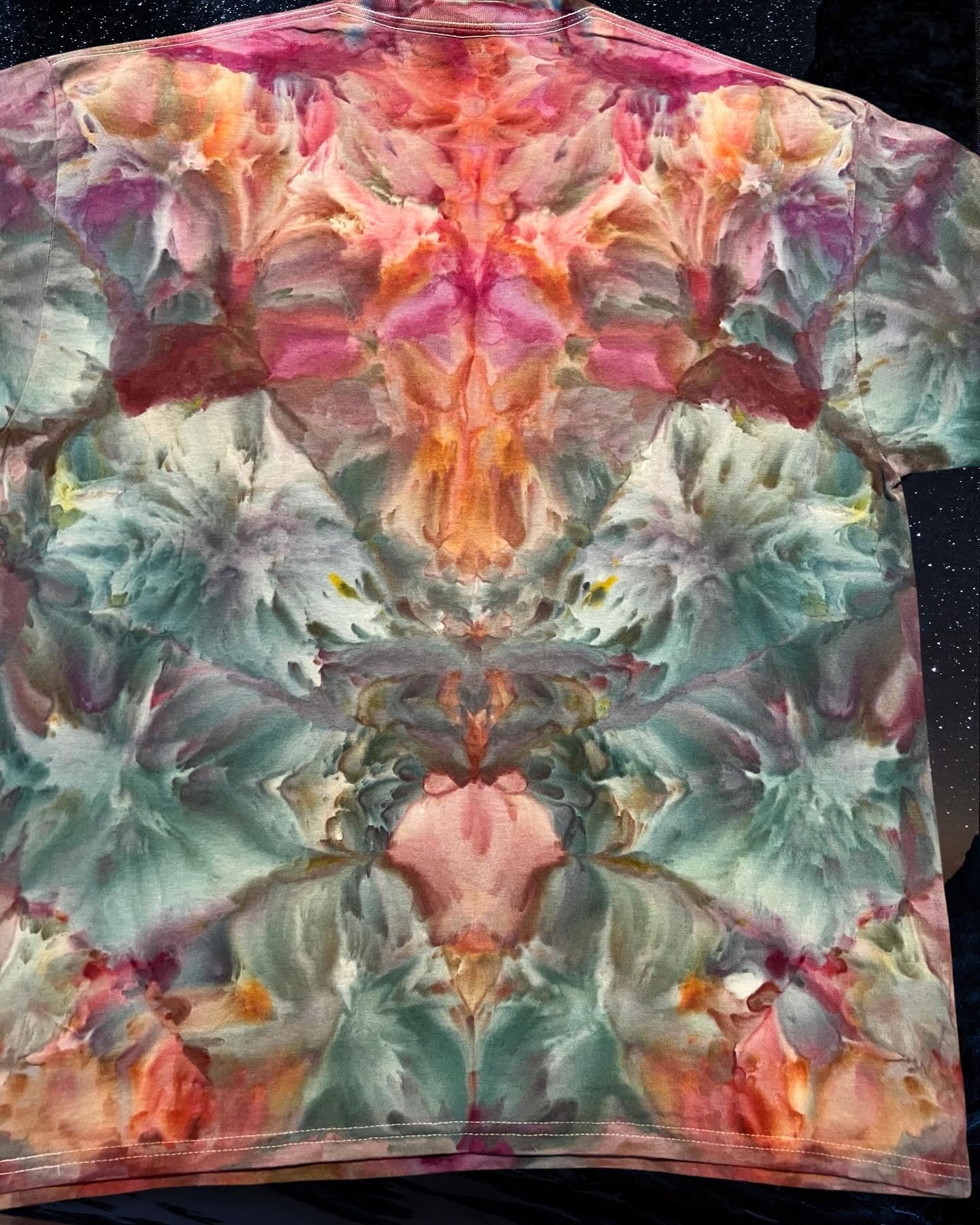 XL Icarus’ Dream Mindflow Tee