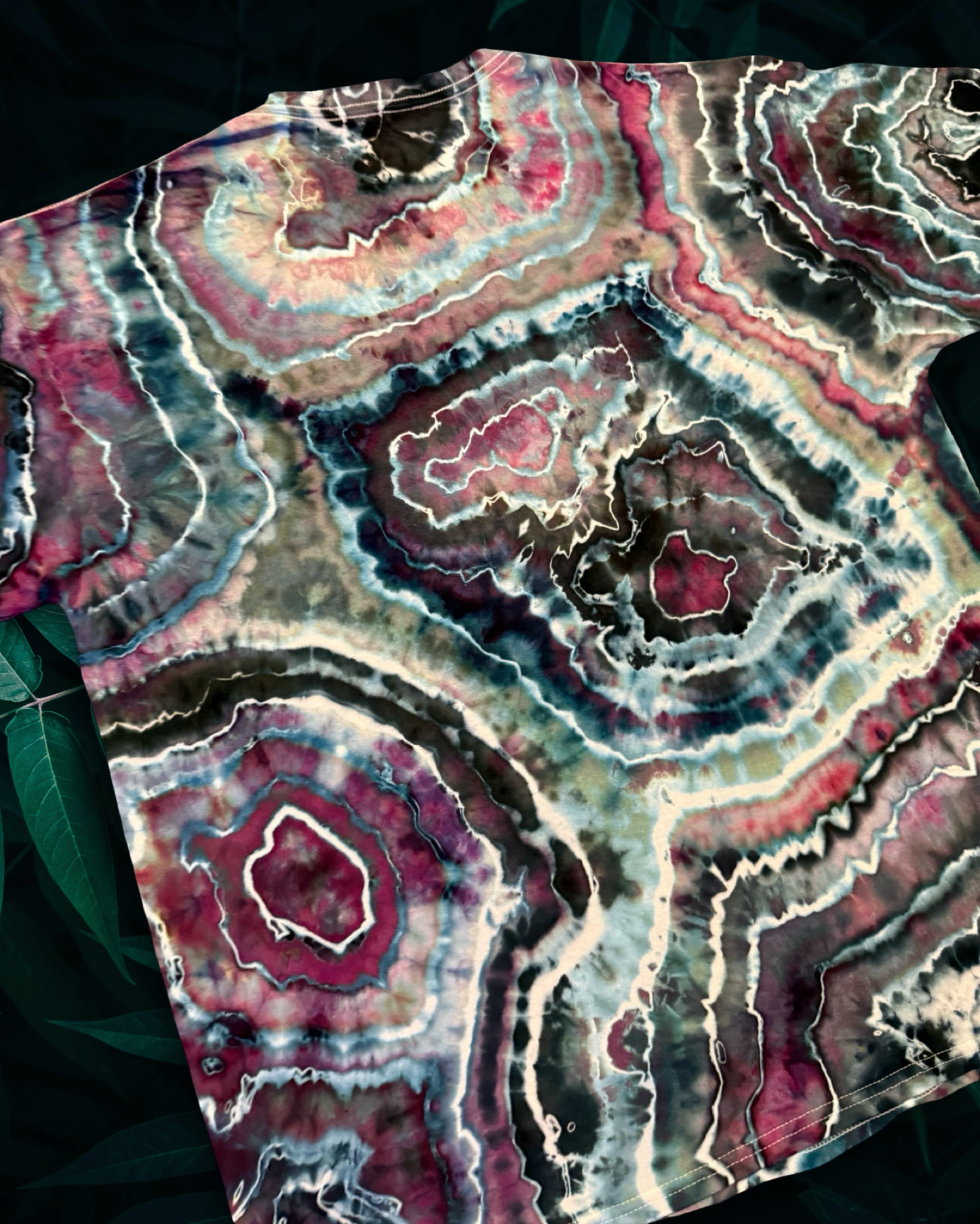 XL Geode Tee