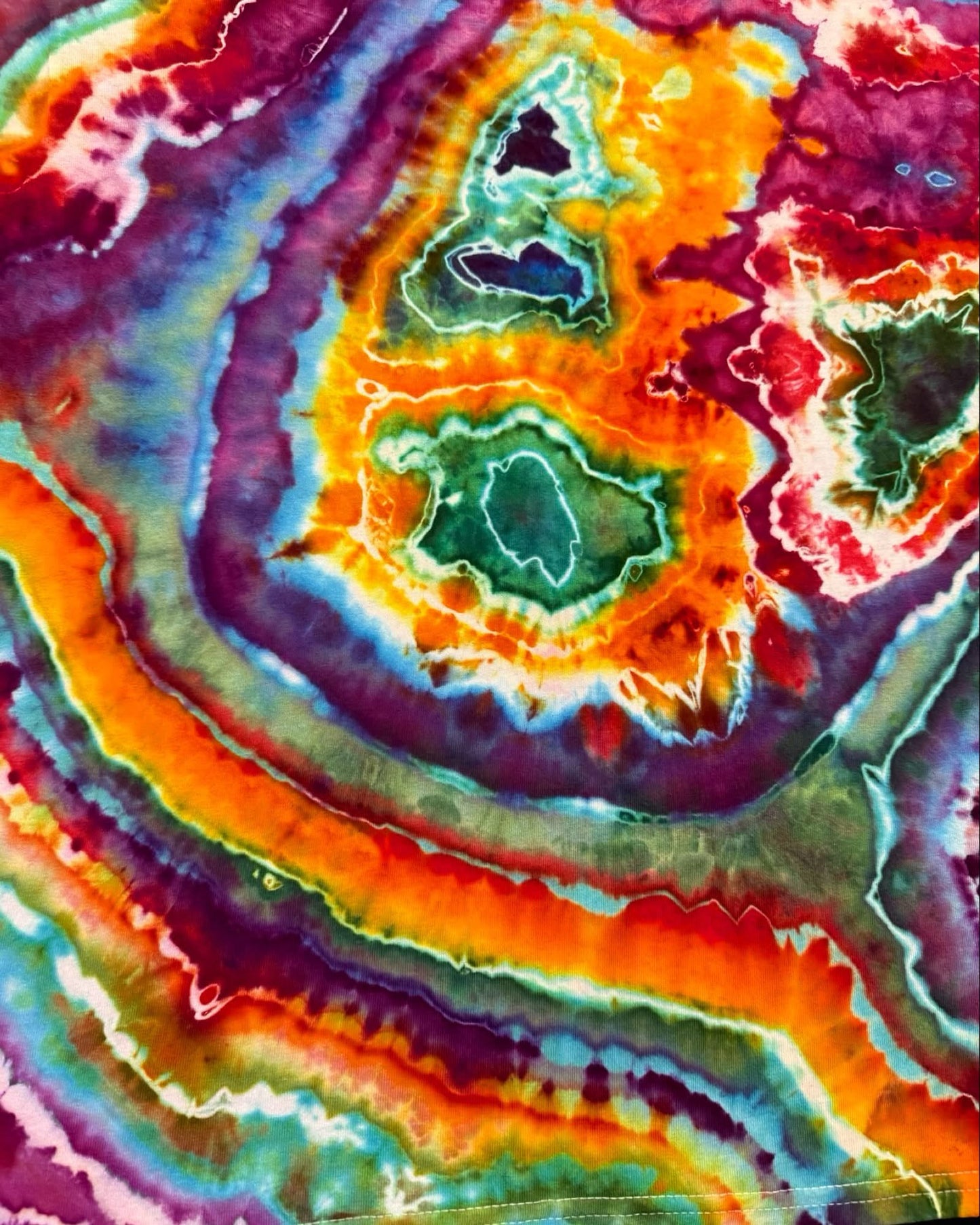 XL Geode Tee