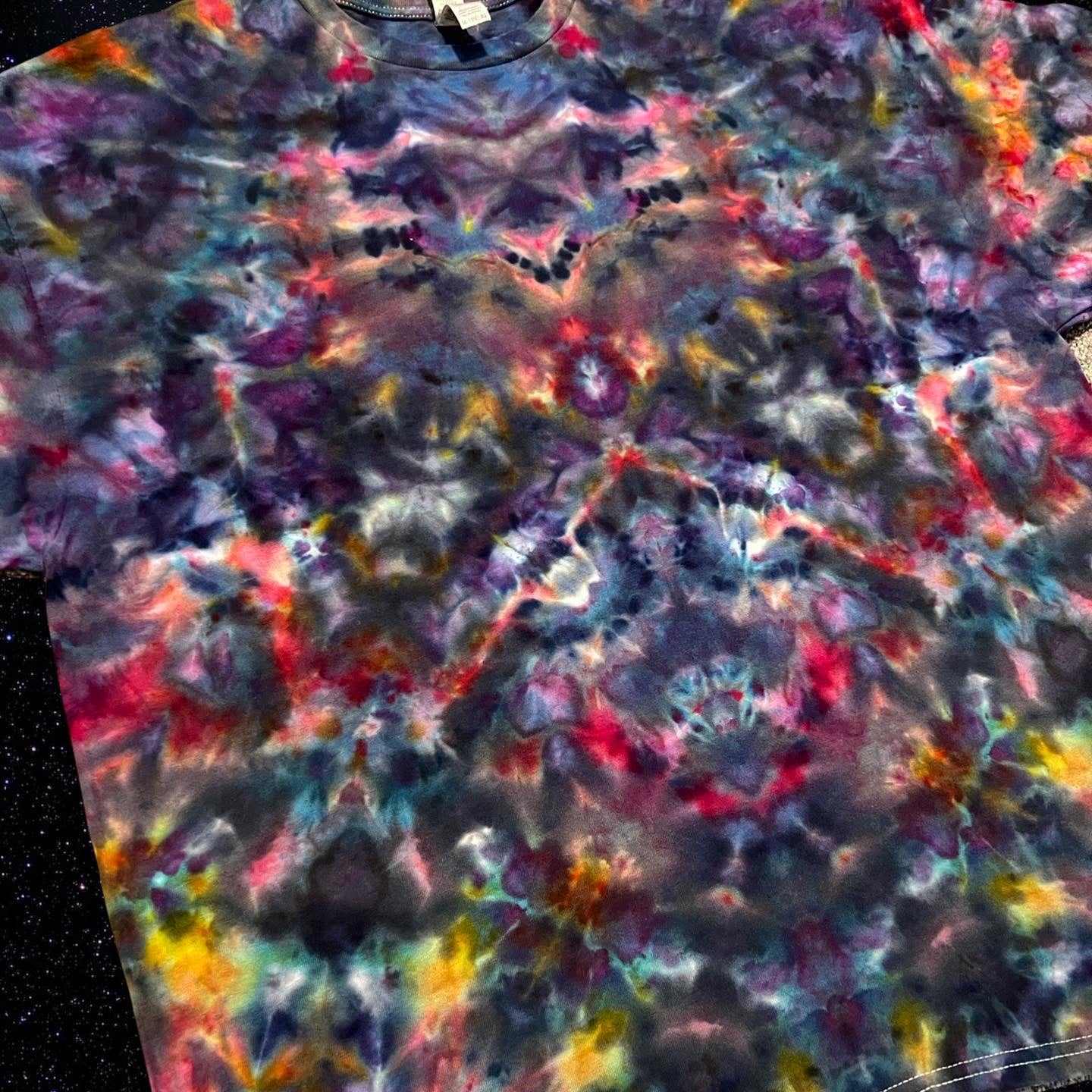 XXL Nano Fractal Mindscape Tee