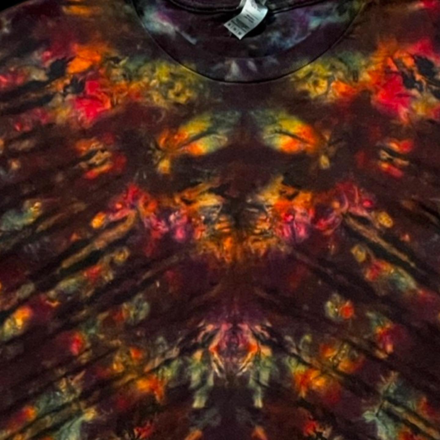 XL Dark Rainbow Pyschedelic Tee