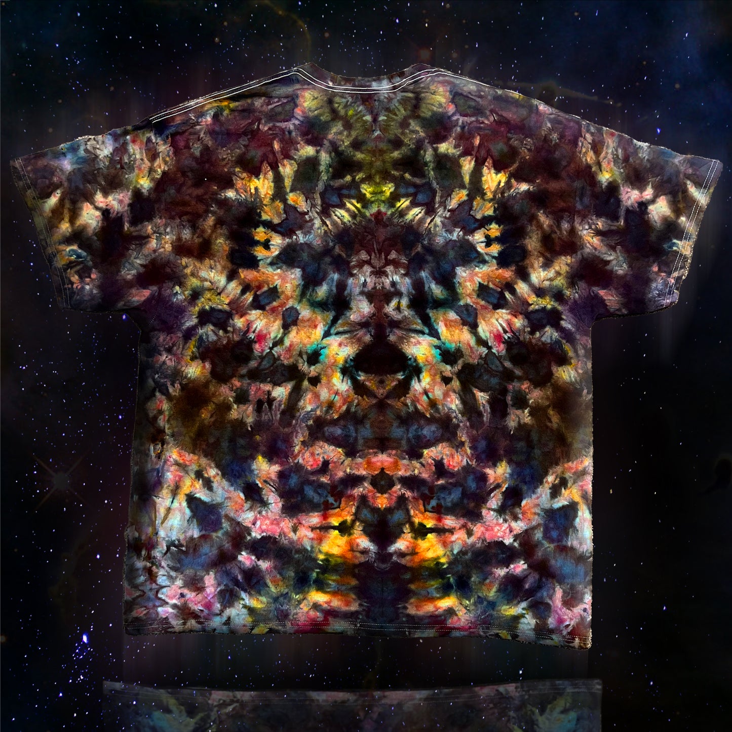 XXL Dark Psychedelic Mindscape Tee