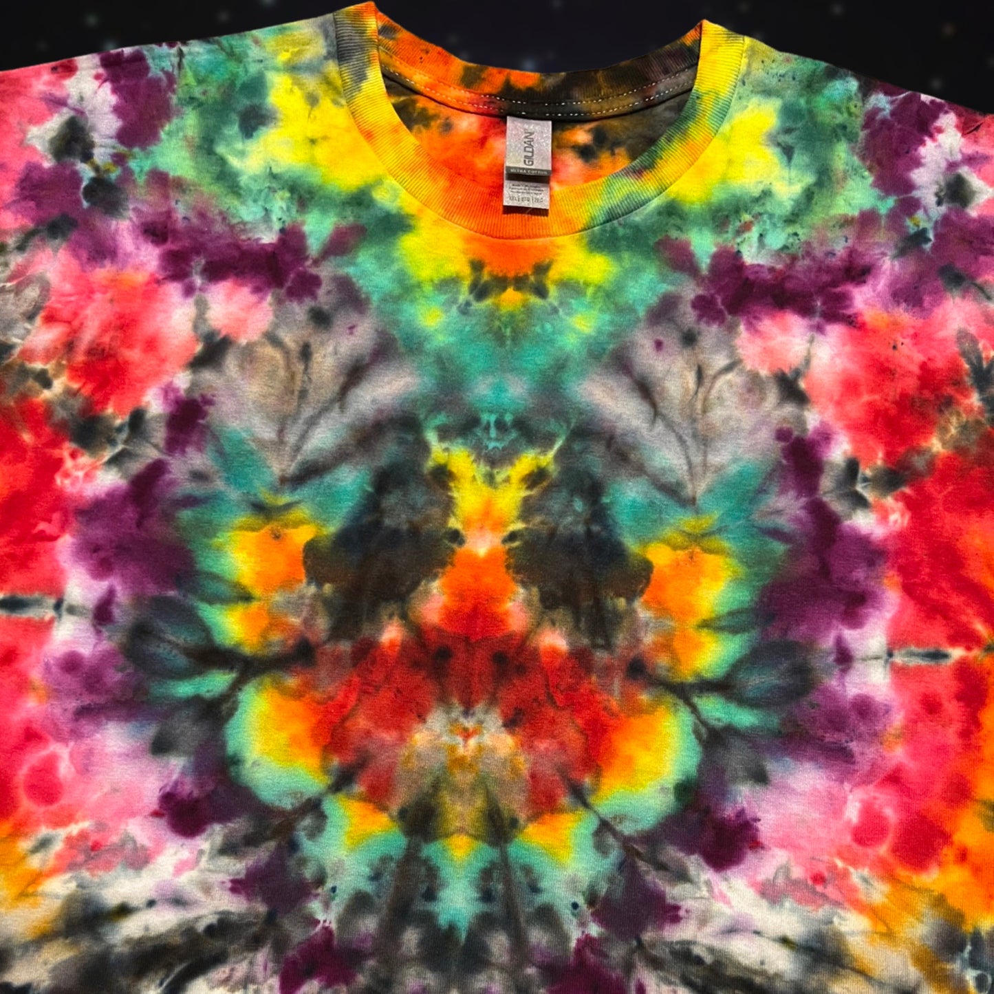 XXL Rainbow Mindscape Tee