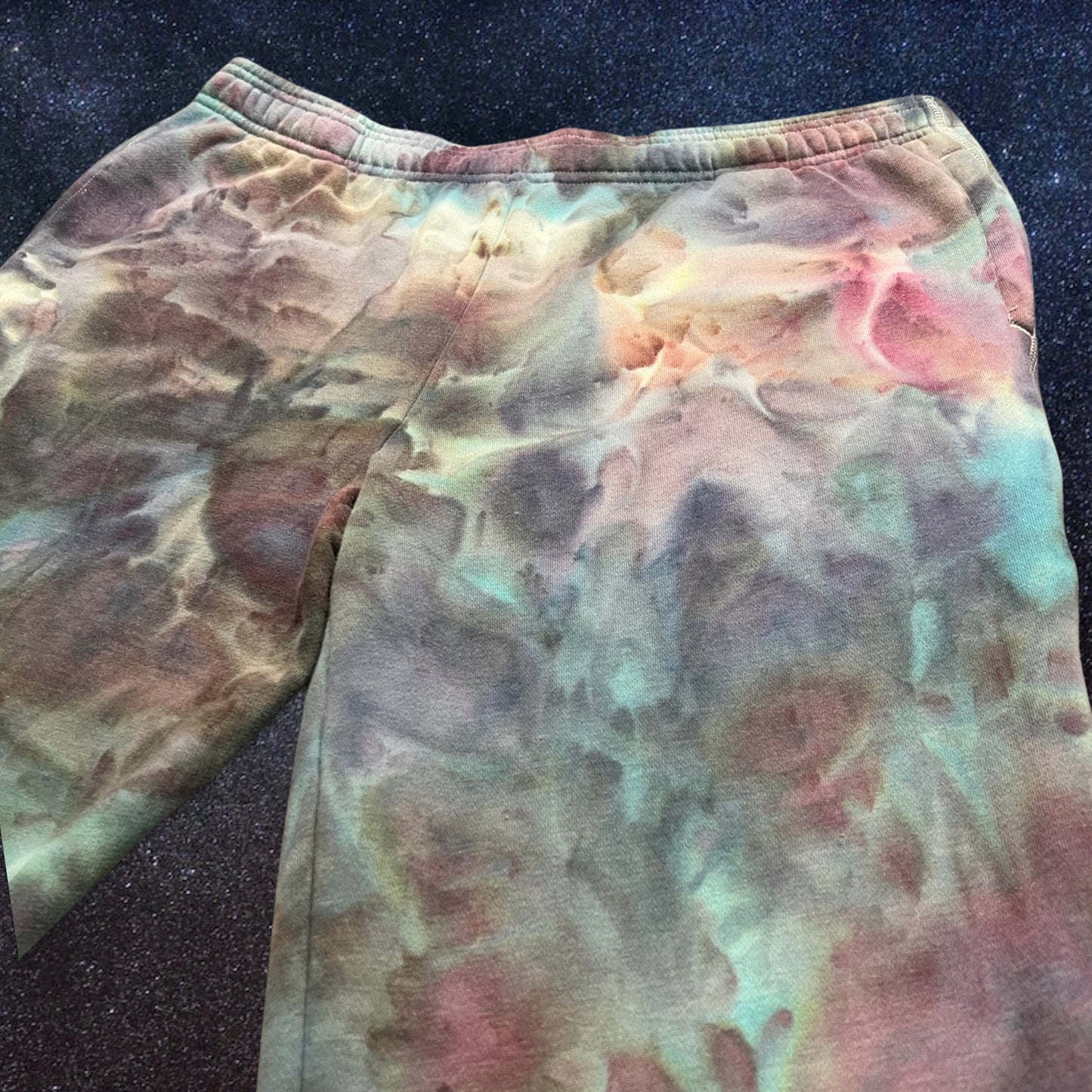 XL Crystal Dye Sweatpants