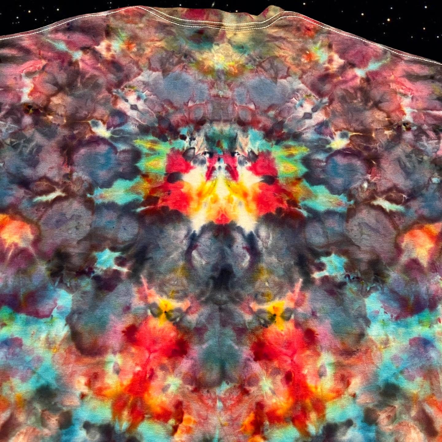 XXL Psychedelic Pillars Tee