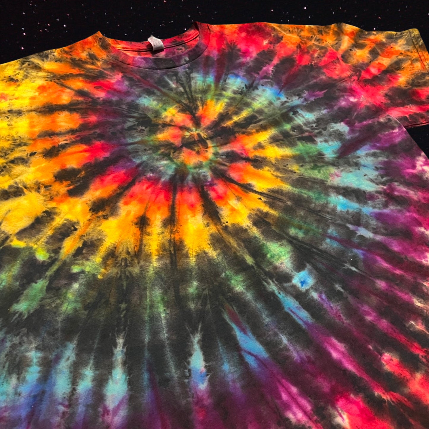 XXL Reverse Rainbow Spiral #1 Tee