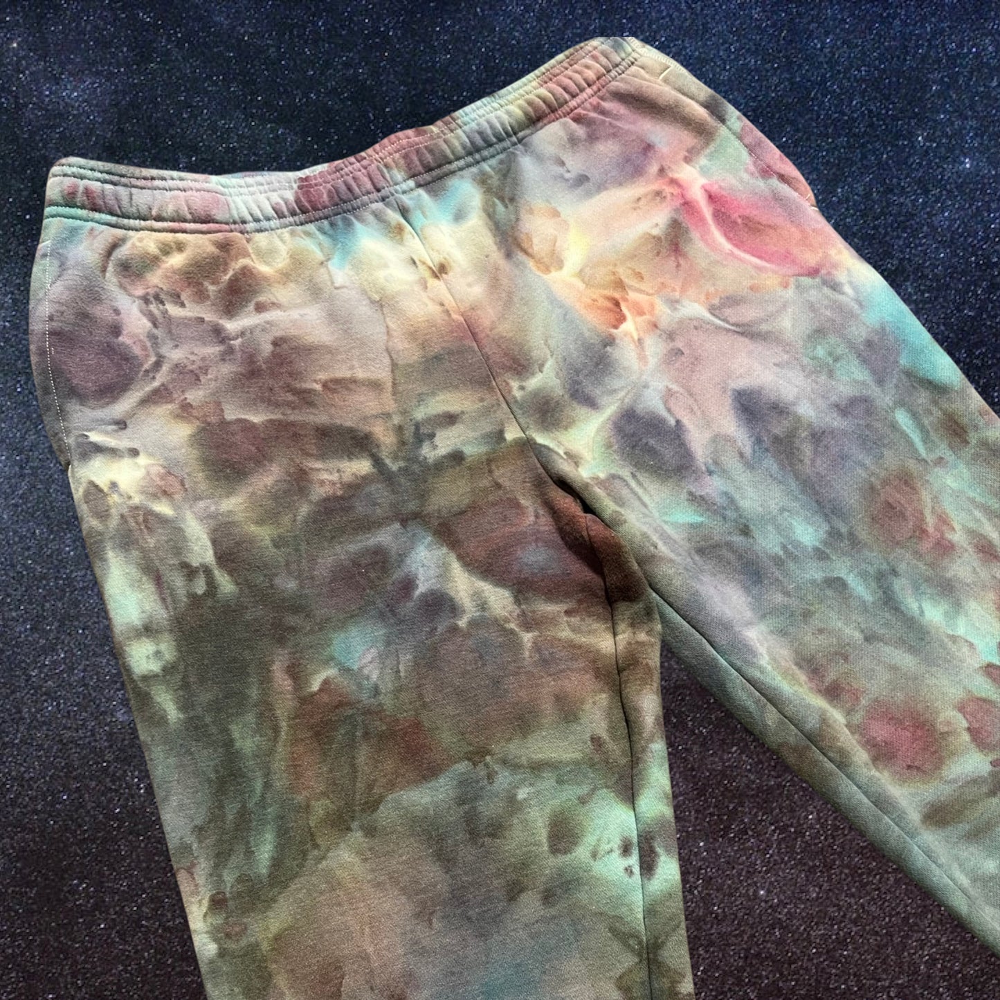 XL Crystal Dye Sweatpants